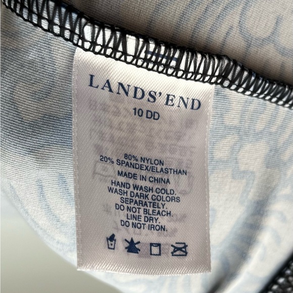 SOLD Lands' End Women's Bl/Blk  Floral Underwire Swim Tankini Top Pads 10 DD - Picture 10 of 14